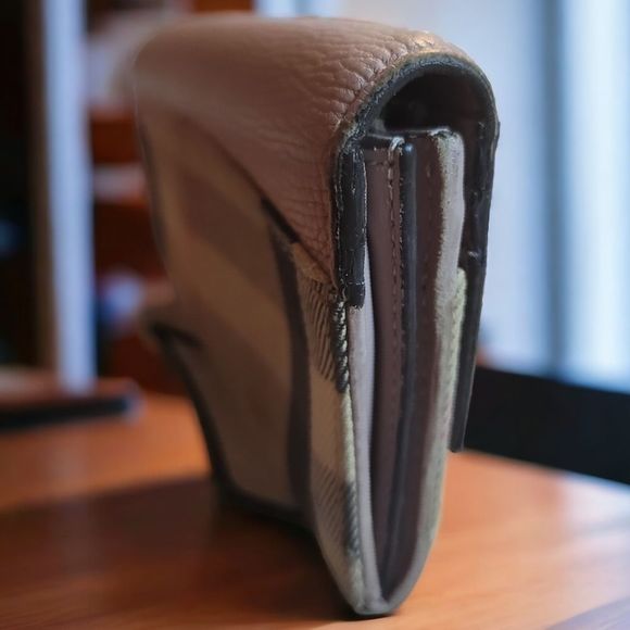 BURBERRY Exploded Check Pattern Leather Continental Wallet in EUC with COA - Picture 6 of 15